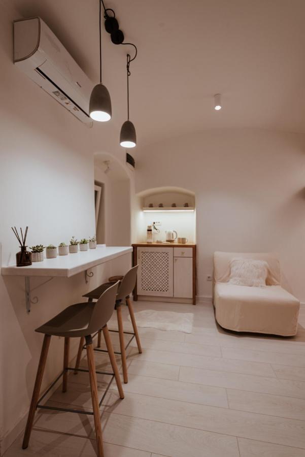 Apartamento Cave By Casa Familia Novi Sad Exterior foto